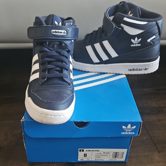 Adidas Men's 8 Navy and White Mid-Top Sneakers - Picture 1 of 4